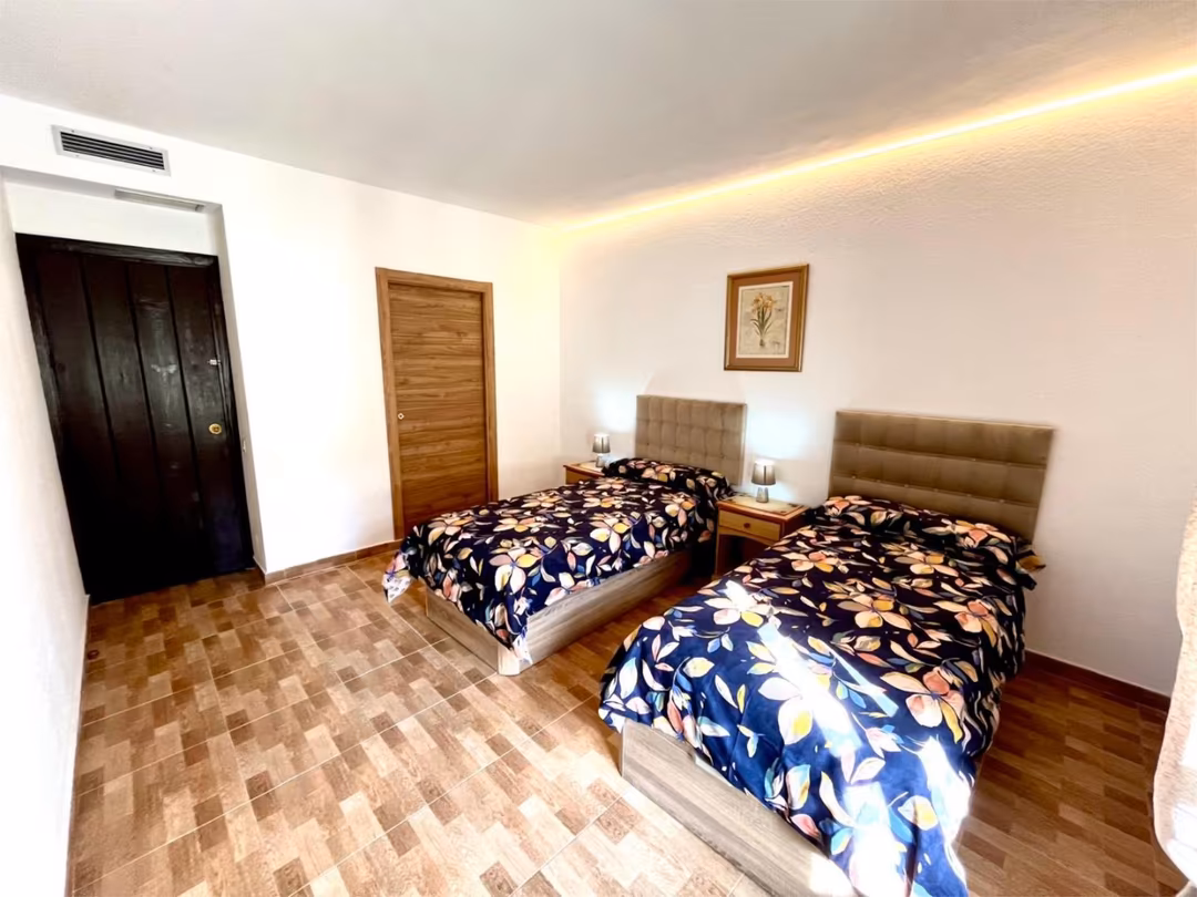 Piso en  Avenida de Julio Iglesias 28 - Foto 6