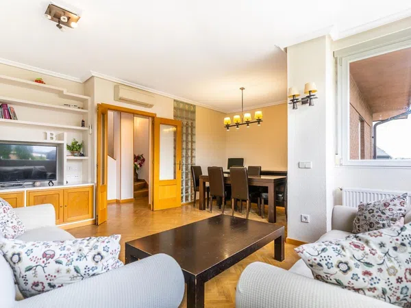 Dúplex en calle Isaac Albéniz, 5 - Foto 4