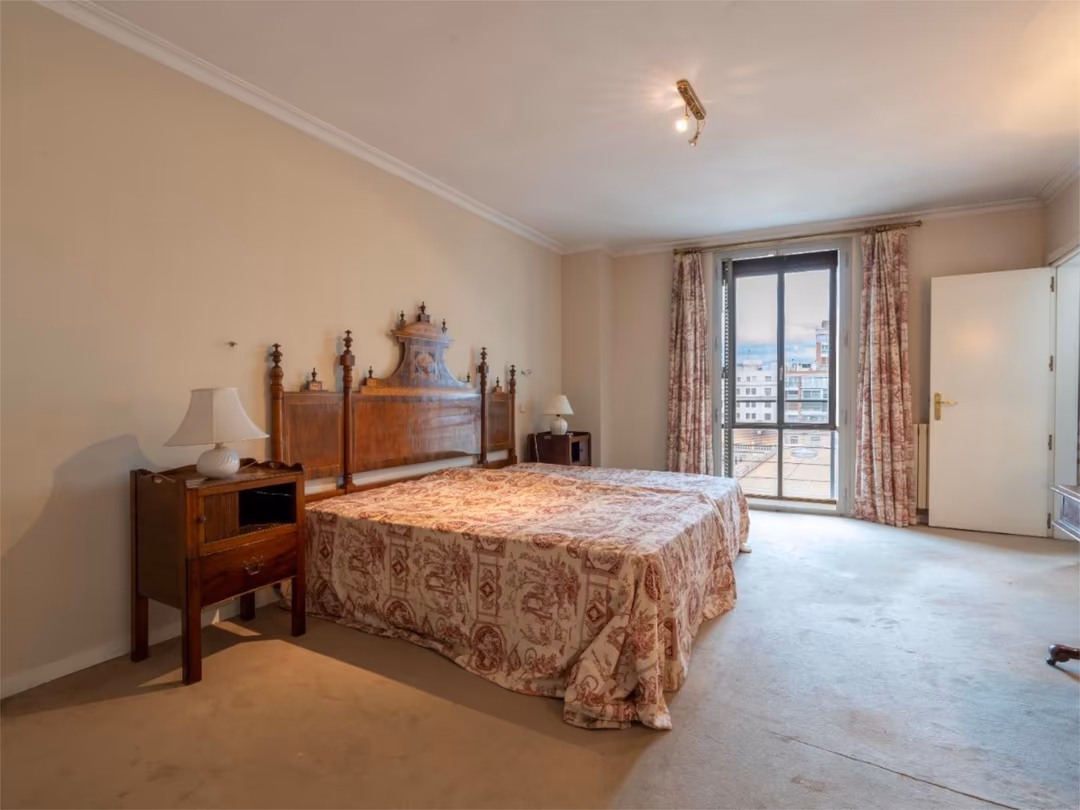 Piso en  Calle del General Arrando 28 - Foto 11