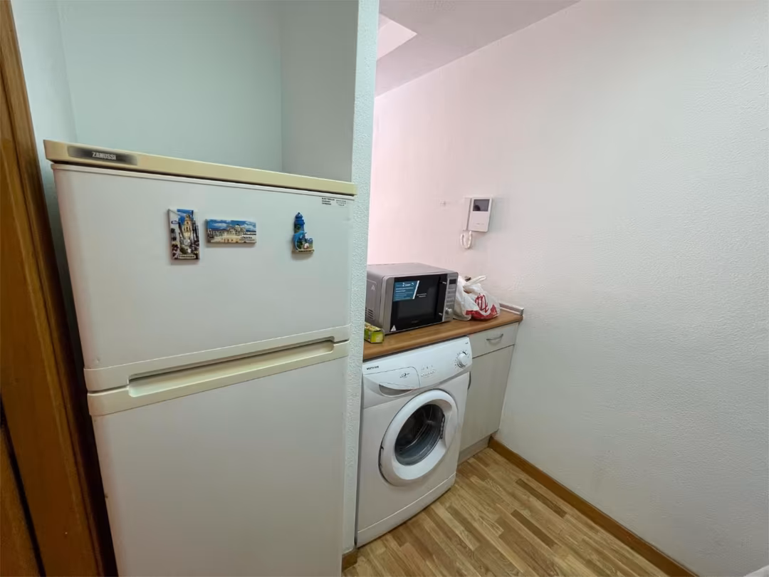 Estudio en  Calle Luis Béjar 19 - Foto 9
