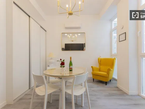 Estudio en Calle de Fra Joan de Monzó, En Corts - Foto 4