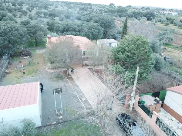 Finca rústica en Urbanización Virgen del Monte Xxxii, 5 - Foto 4