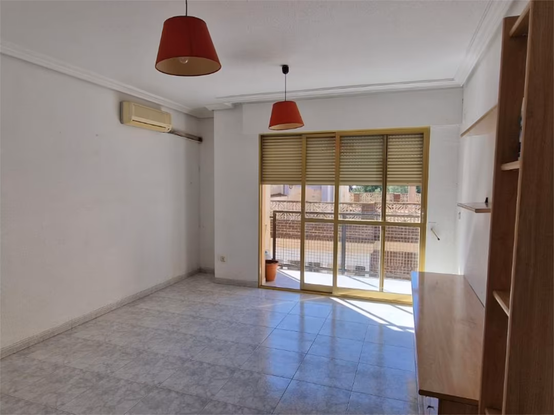 Piso en  Calle Don Bosco 3