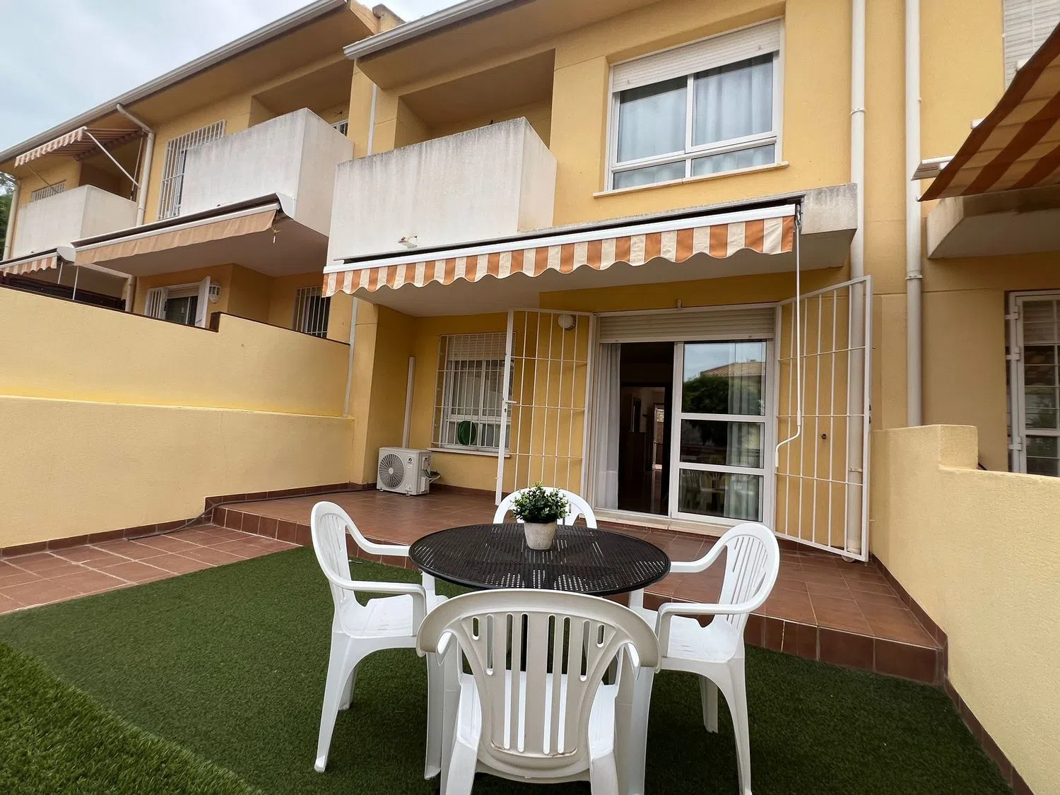 Chalet adosado en calle Rosalía de Castro, 169 - Foto 27