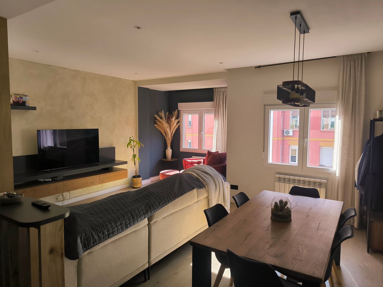 Piso en avenida de Valencia, 4