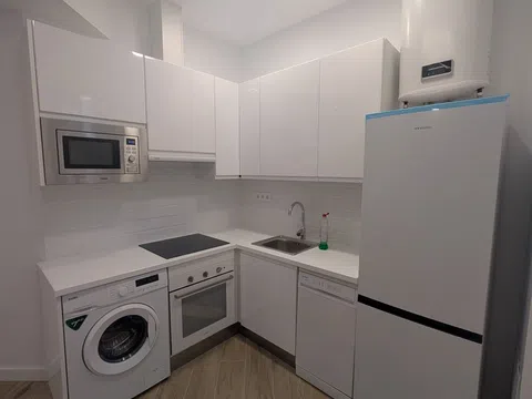 Piso en calle de Navarra, 24