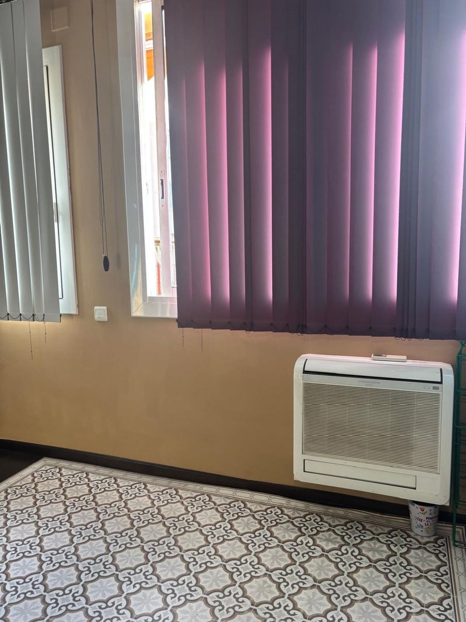 Piso en calle de Roger de Flor, 190 - Foto 2