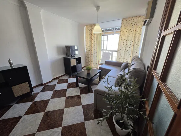 Piso en Plaza Valentin Ortigosa, 3, Los Guindos - Parque Mediterráneo - Santa Paula - Foto 3