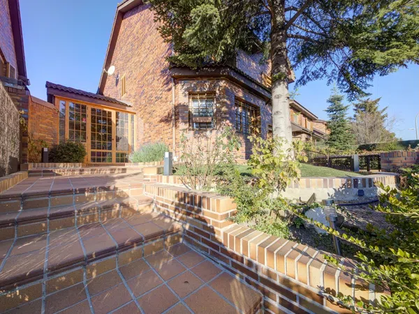 Casa independiente en calle Playa de Sangenjo, 35 - Foto 1