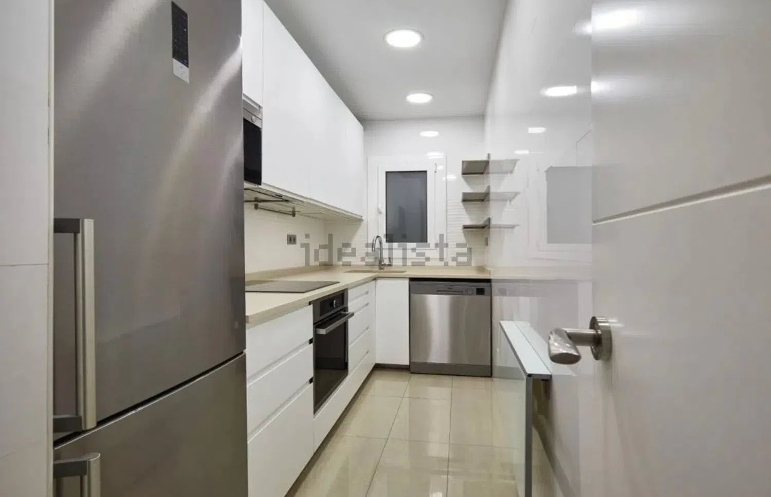 Piso en calle de Gomis, 5 - Foto 4