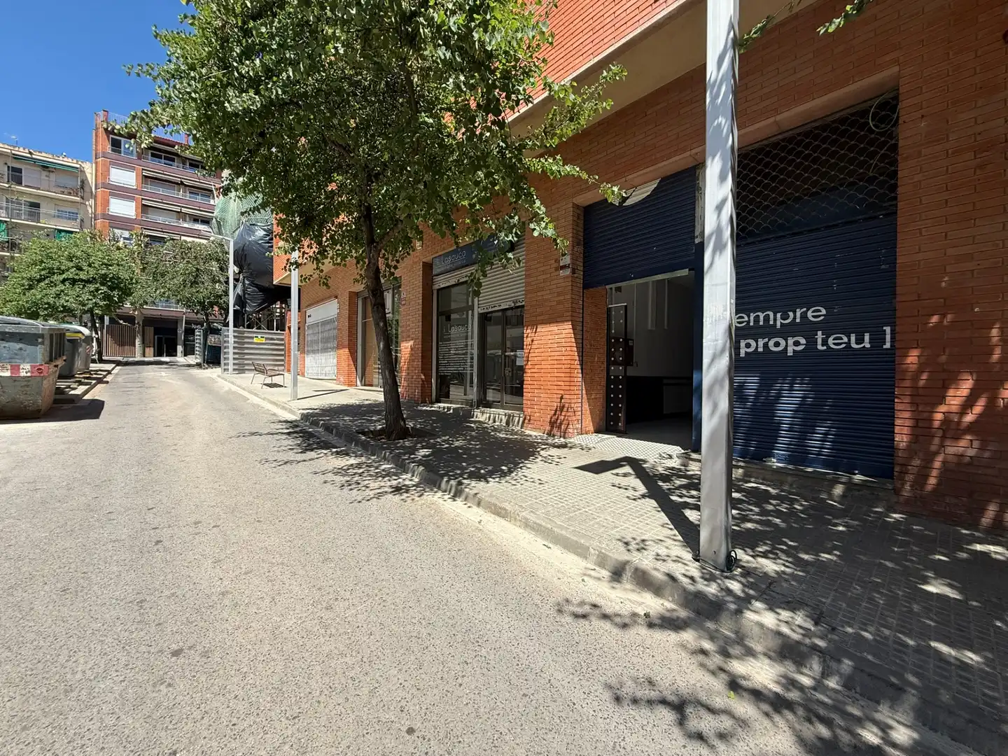 Local comercial en Sant Cugat del Vallès - Foto 2