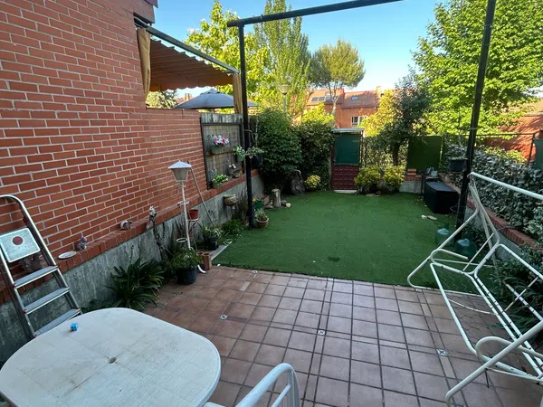 Chalet adosado en Calle del Tomillo, 8 - Foto 3