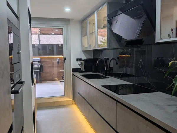 Piso en calle Miquel Marti Pol, 13 - Foto 9