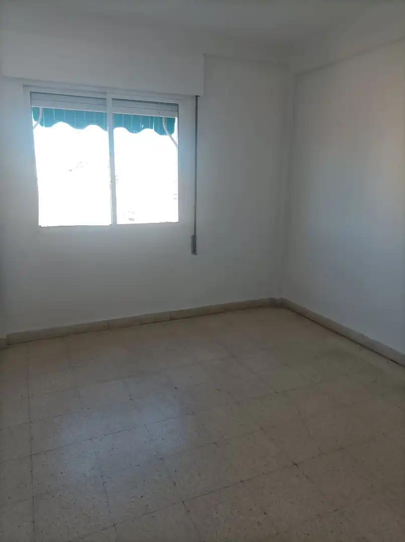 Piso en  Avenida del Comandante Benítez - Foto 36