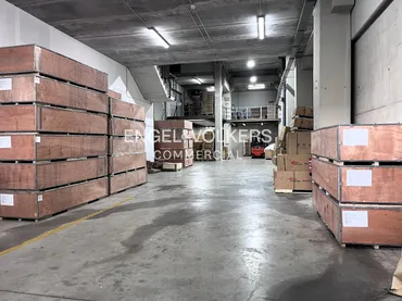 Nave Industrial en Badalona - Foto 1