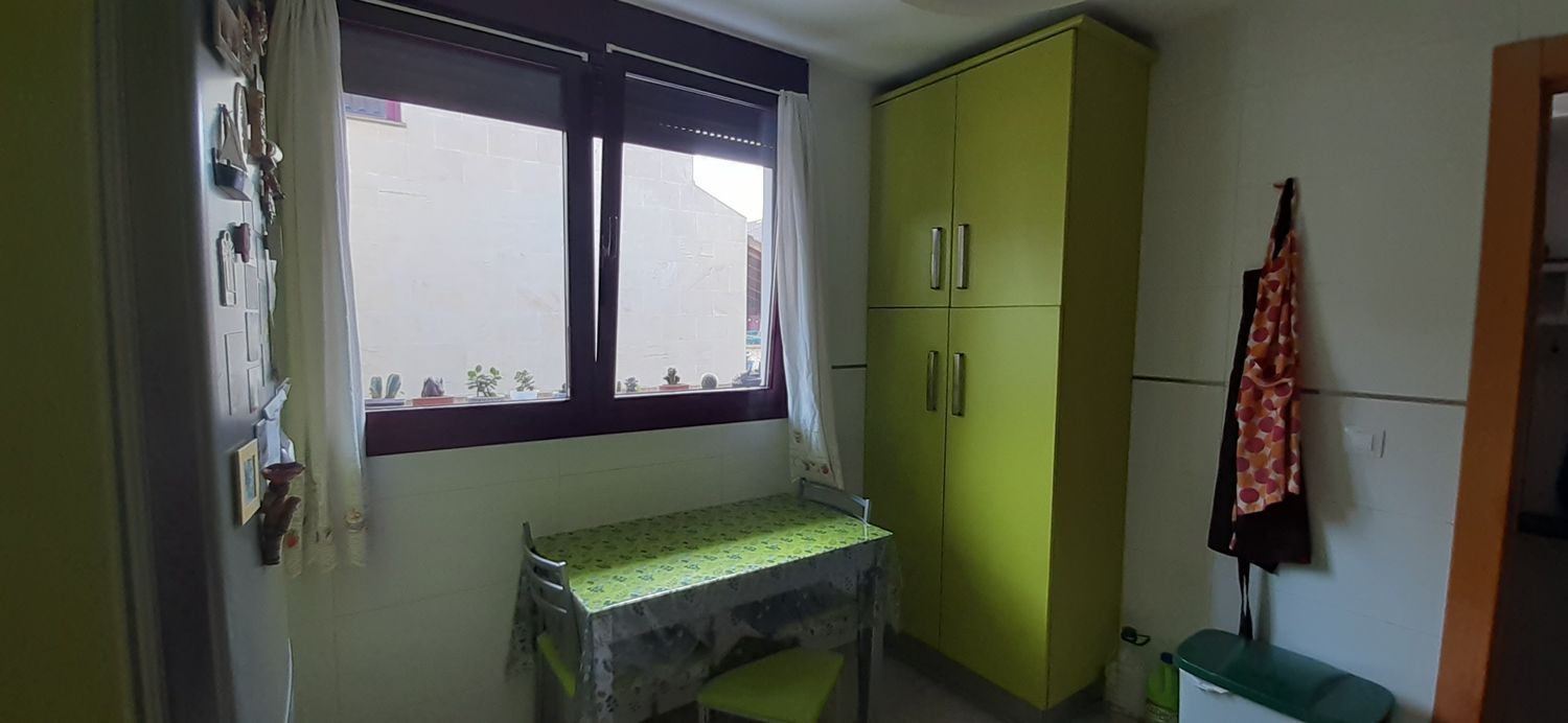 Chalet adosado en Barrio San Antonio, 31 - Foto 4