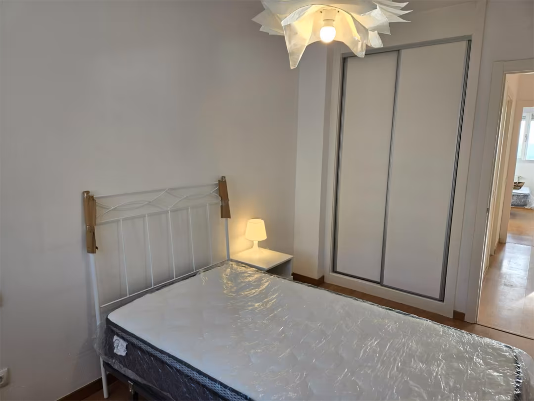 Piso en  Avenida de la Gran Vía del Sureste 55 - Foto 4