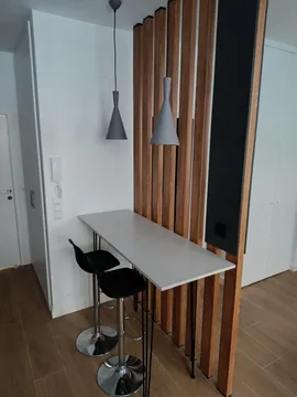 Piso en  Avenida Divina Pastora 9