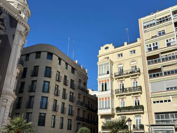 Piso en calle del Comte de Montornés, 15 - Foto 1