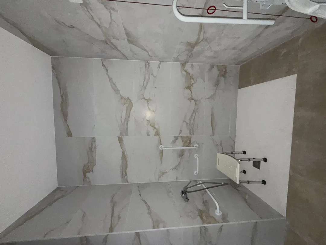 Piso en  Carrer de Sant Jacint Castanyeda 22 - Foto 2