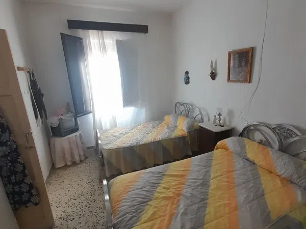Casa de pueblo en Calle Pérgolas, 33 - Foto 4