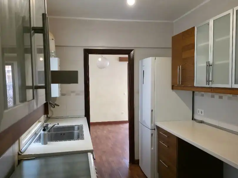 Piso en  Carrer de Ramon Muntaner 40 - Foto 8