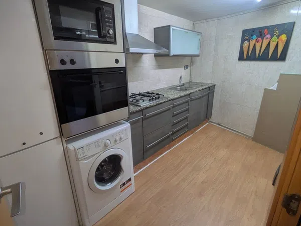 Piso en calle de la Creu Guixera, 44