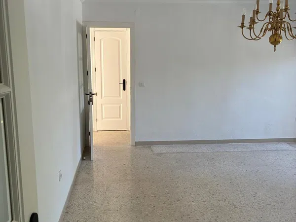 Piso en Barrio Ronda de Triana-Patrocinio-Turruñuelo - Foto 9