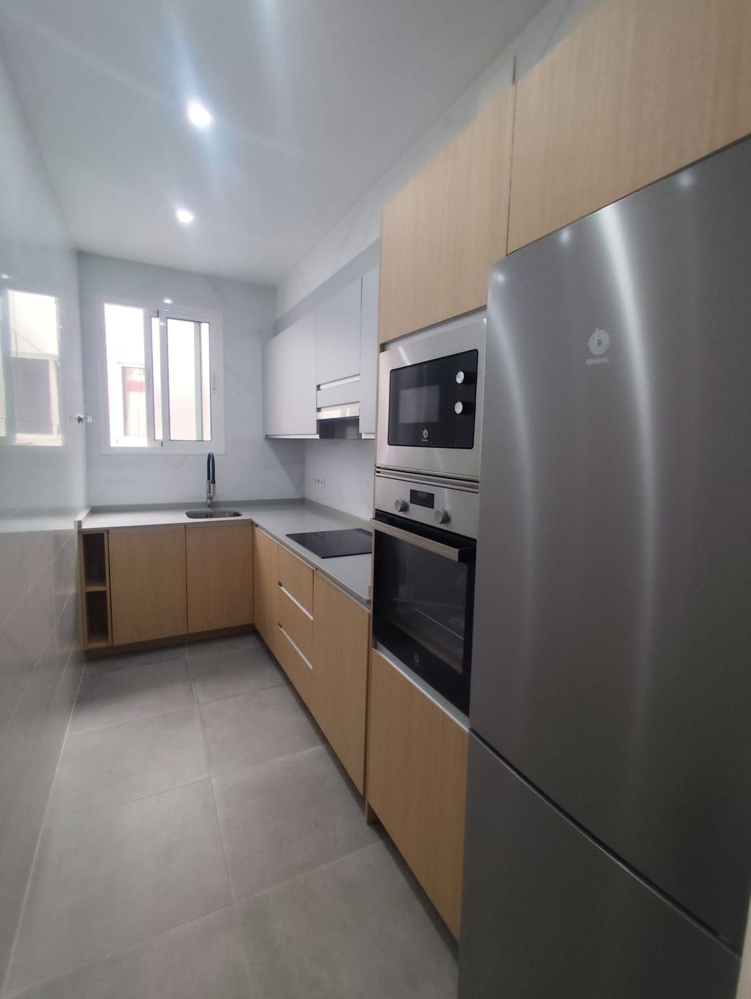 Piso en Calle Aguadulce, 68, Arenales - Lugo - Avda Marítima - Foto 3