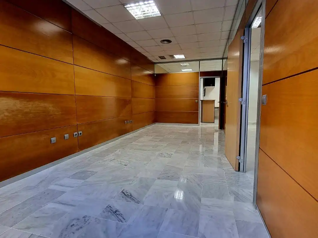 Local comercial en  Avenida de Nabeul 14 - Foto 3