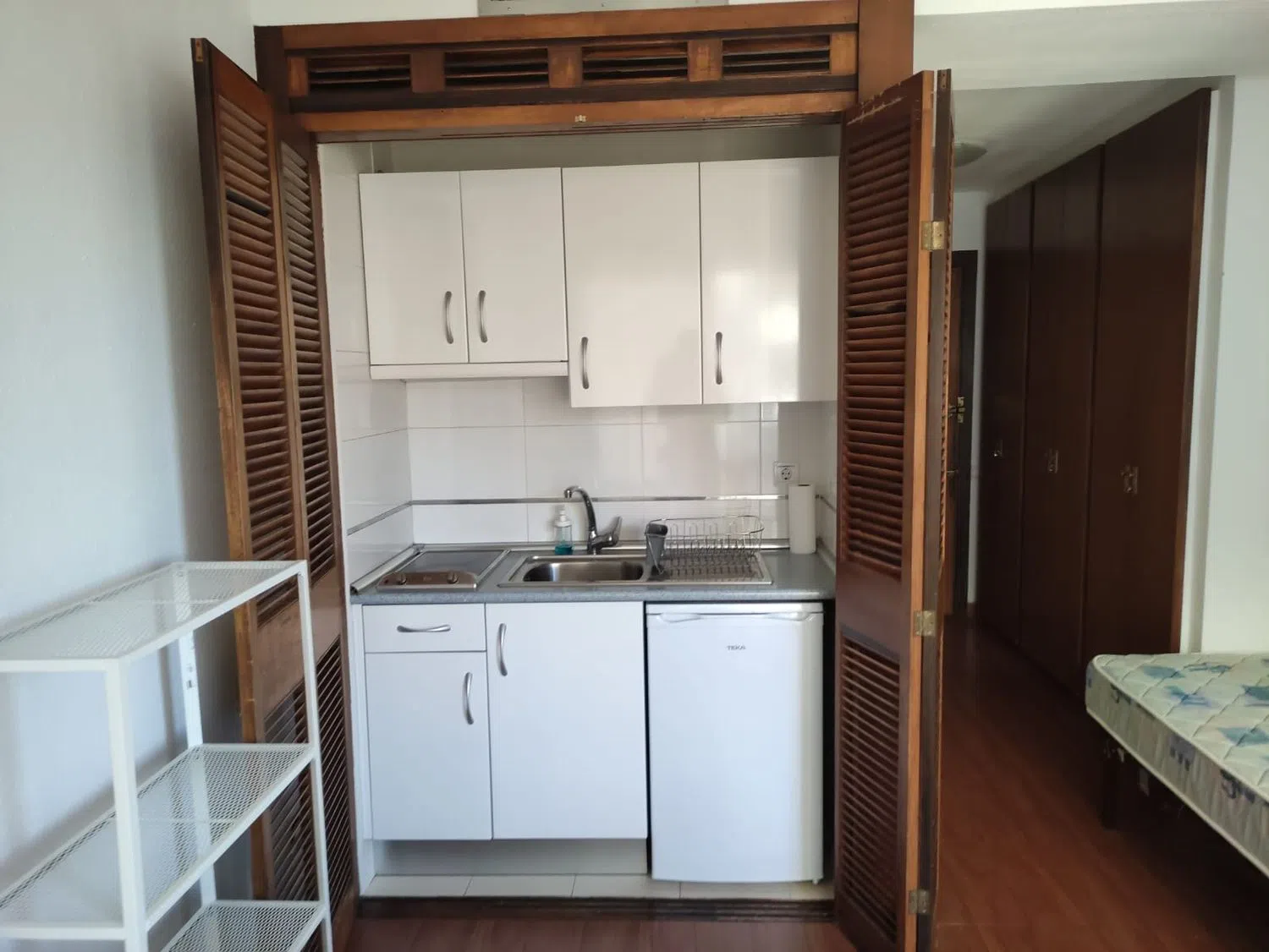Estudio en calle de la Infanta Mercedes, 92 - Foto 5