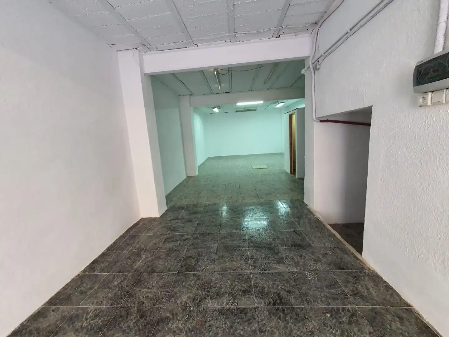 Local comercial en  Calle Centauro 55 - Foto 2