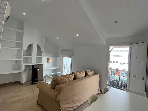 Ático en calle de Coslada, 30