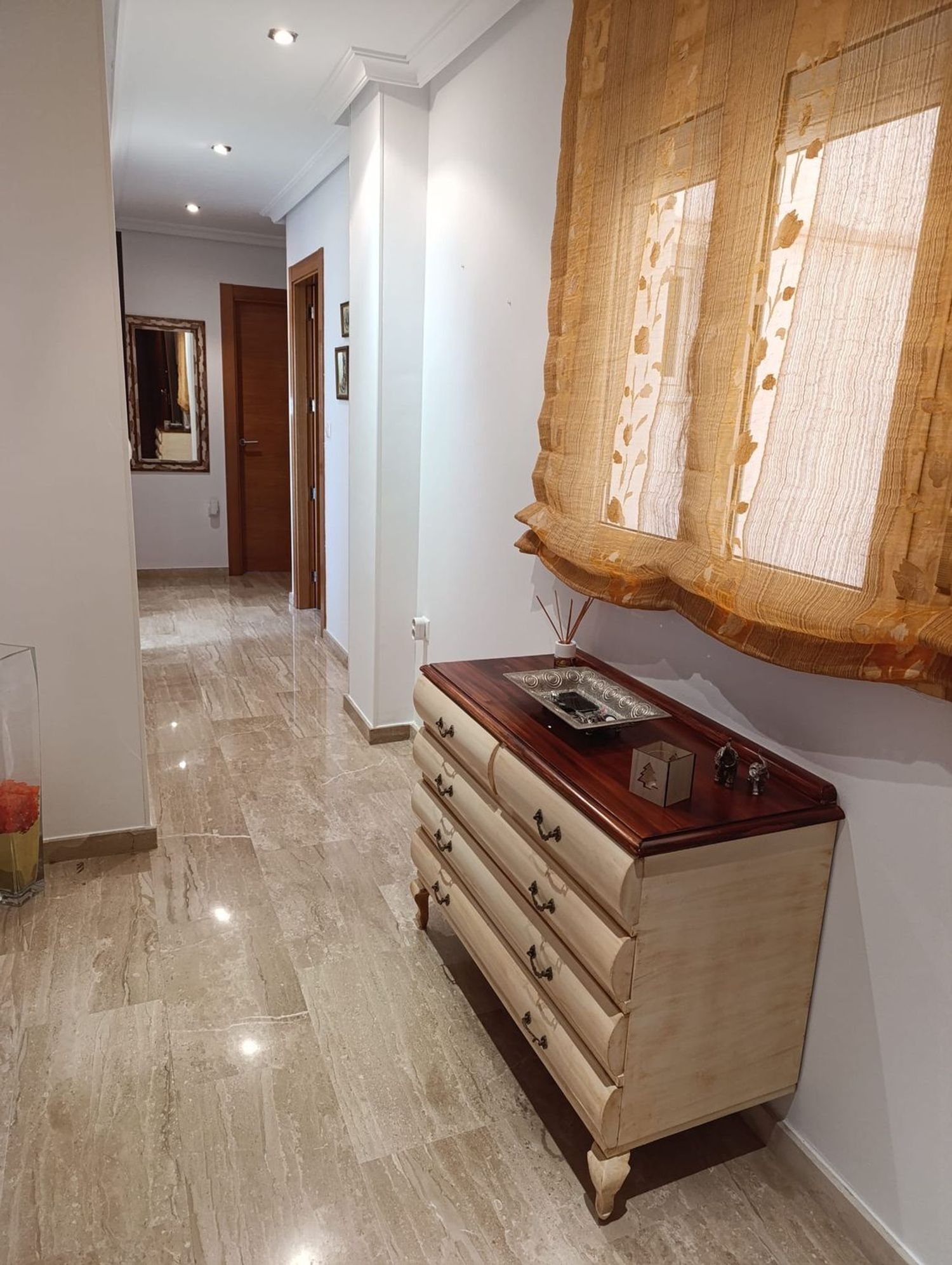 Piso en calle Pintor Juan de Juanes, 6 - Foto 2