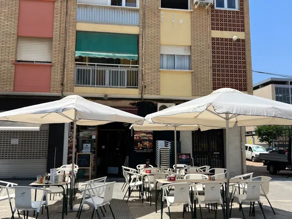 Restaurante en traspaso en Carretera de Malilla, 48 - Foto 1