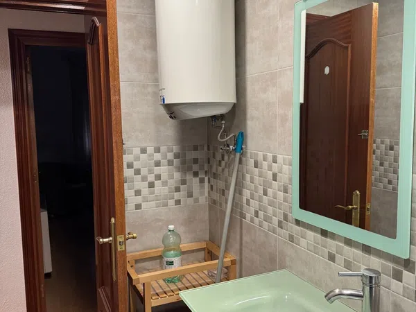 Piso en Reyes Católicos - Foto 5