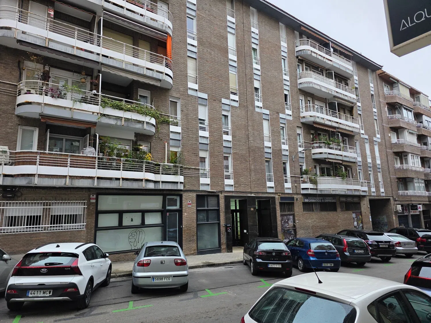 Estudio en calle de la Constancia, 32 - Foto 1