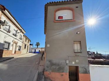 Casa adosada en  Calle Alonso Quijano 23 - Foto 3