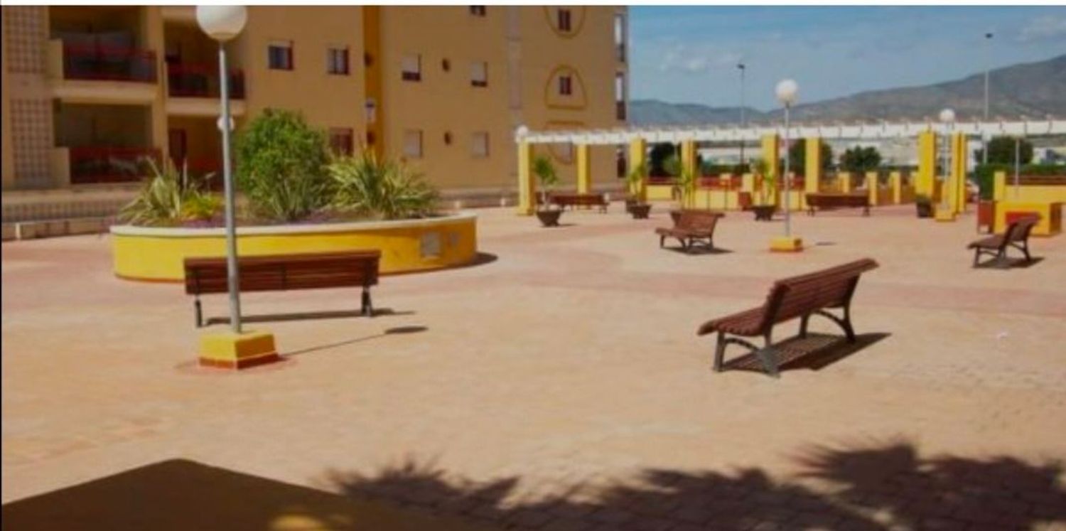 Piso en avenida Tellerola, 1 - Foto 3