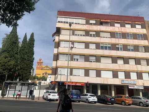 Piso en avenida de las Ollerías, 13