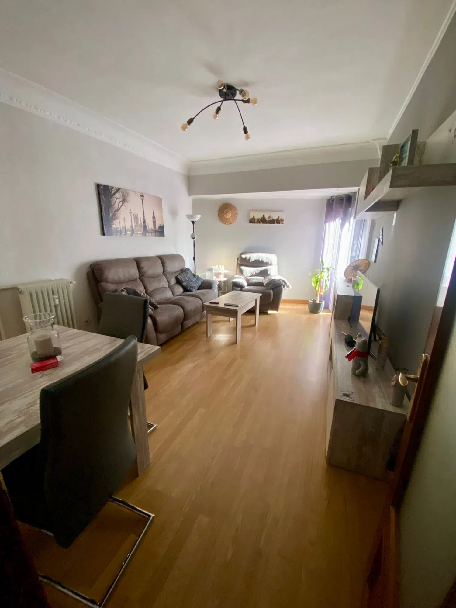 Piso en calle de Carvajales, 1