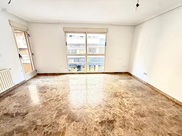 Piso en calle General O'Donnell, 16 -1ºf