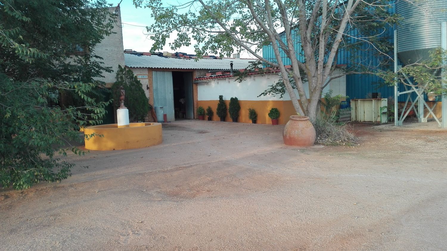 Finca rústica en Carretera de Ossa de Montiel s/n - Foto 3