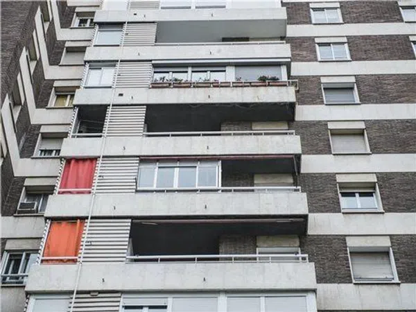 Piso en avenida de El Ferrol, 4