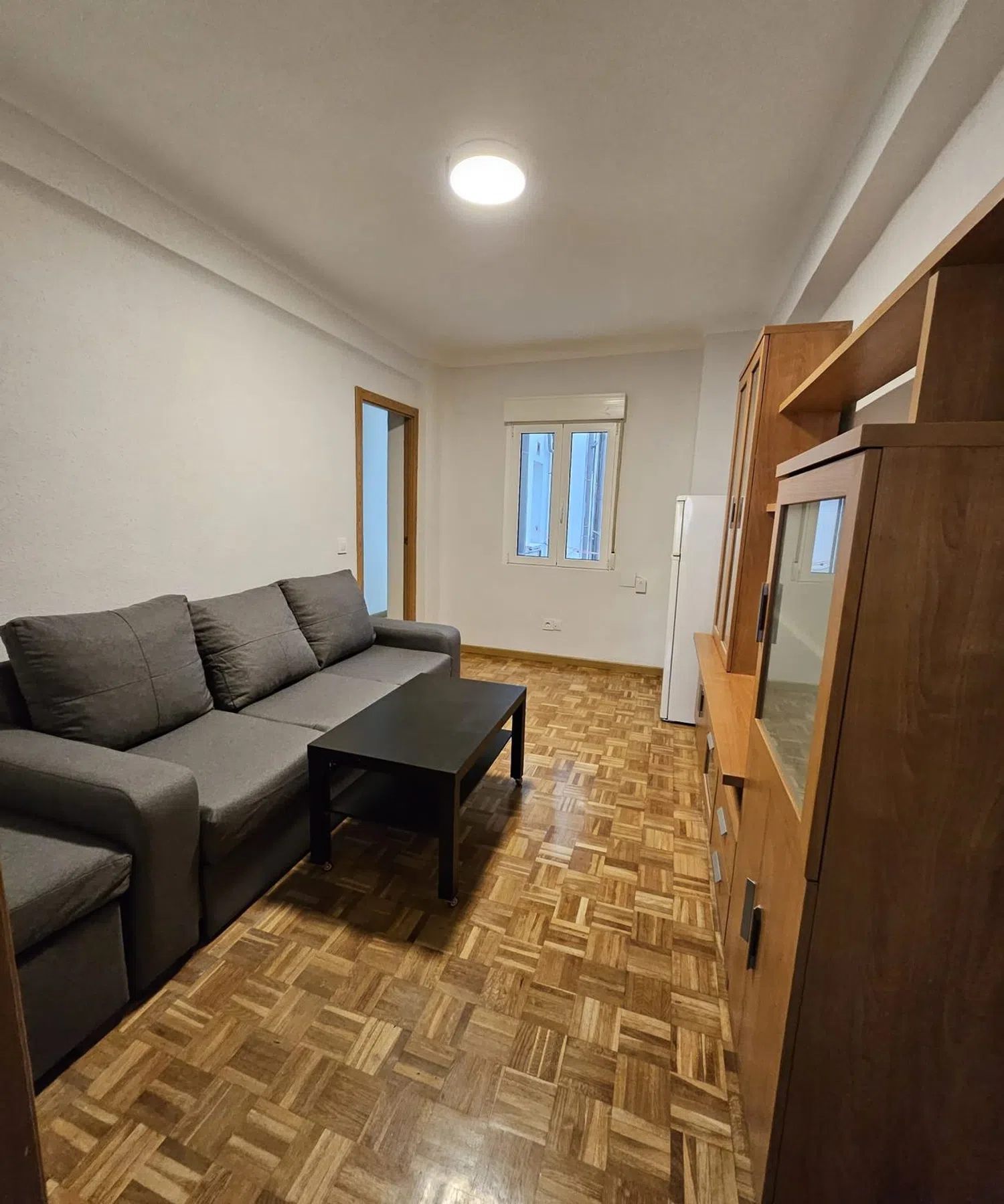 Piso en calle de la Virgen de Lourdes, 38 - Foto 2