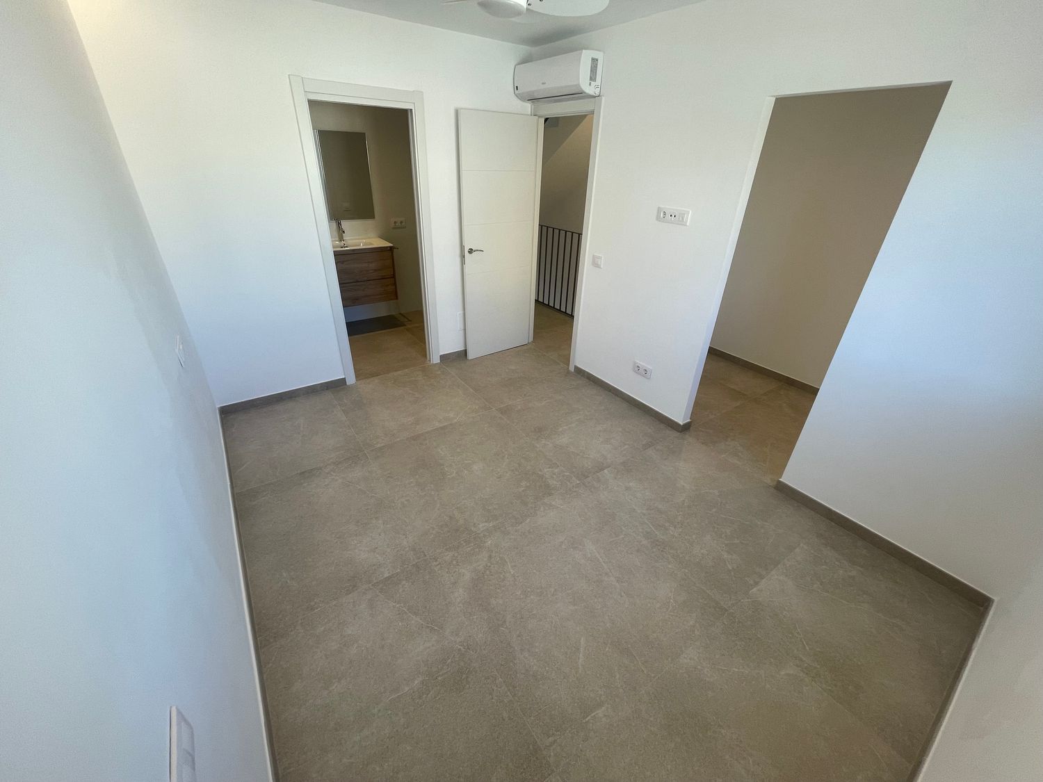 Chalet adosado - Foto 13