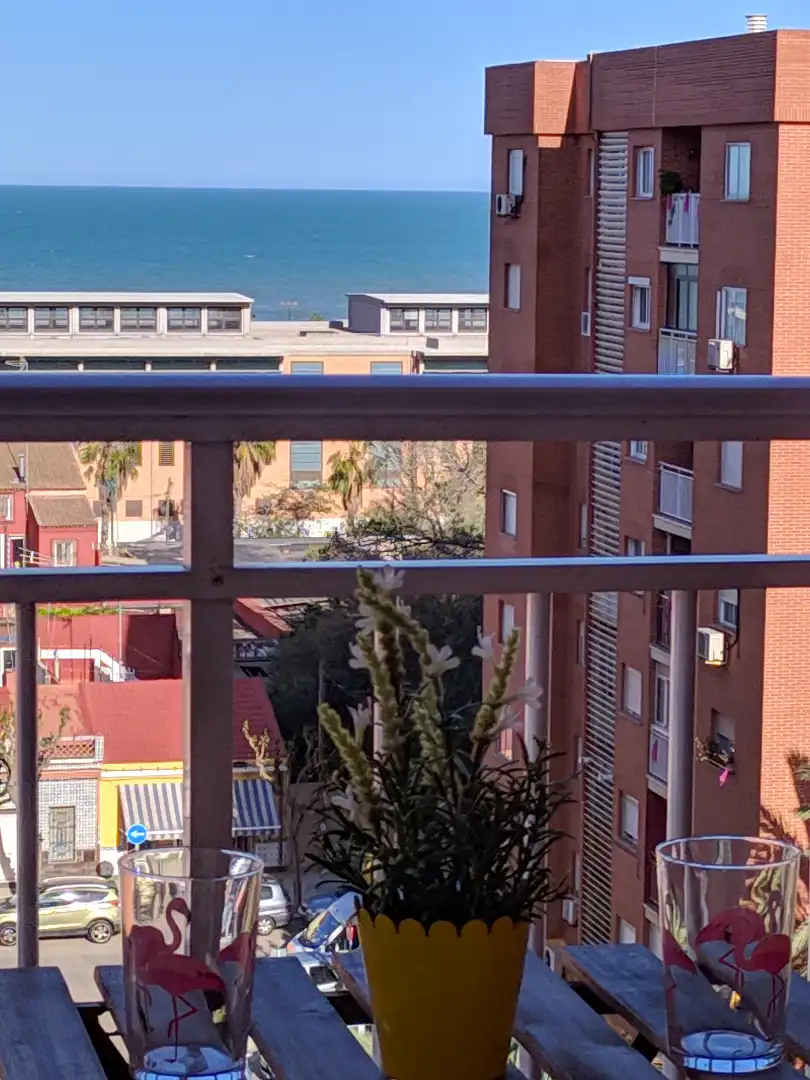 Piso en  Avinguda de la Malva-Rosa - Foto 2