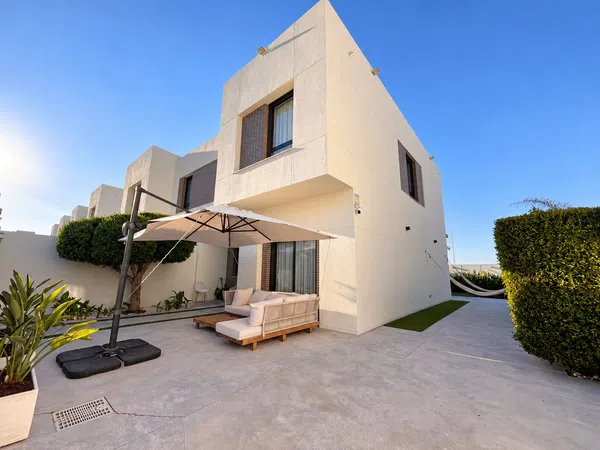 Chalet pareado en Calle Costa Blanca, 4, Montealto - Foto 1