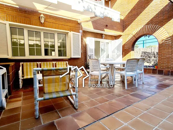 Chalet pareado en Calle Emisora, Zona Avenida Europa - Foto 4