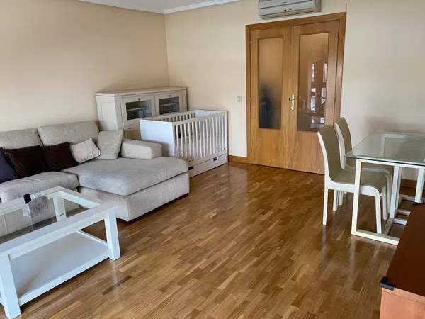 Piso en Barrio Pinar del Rey